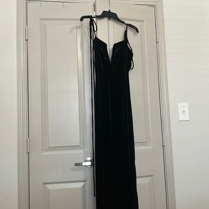 Fashion Nova Spaghetti Strap Velvet Black Maxi Bodycon Dress